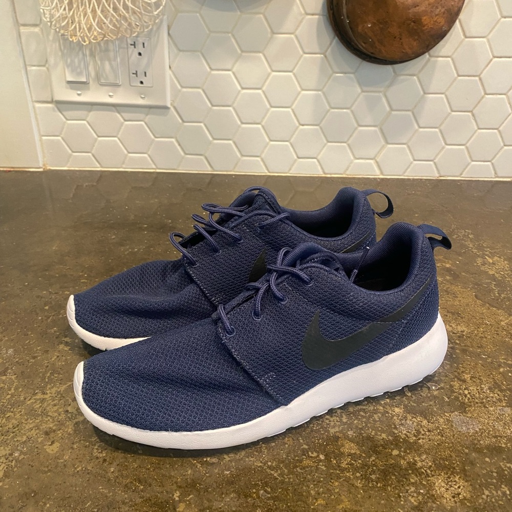 Nike Navy and White Sneakers